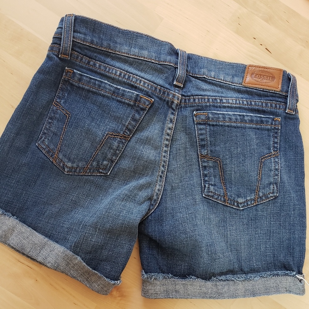 25 Shorts fossil